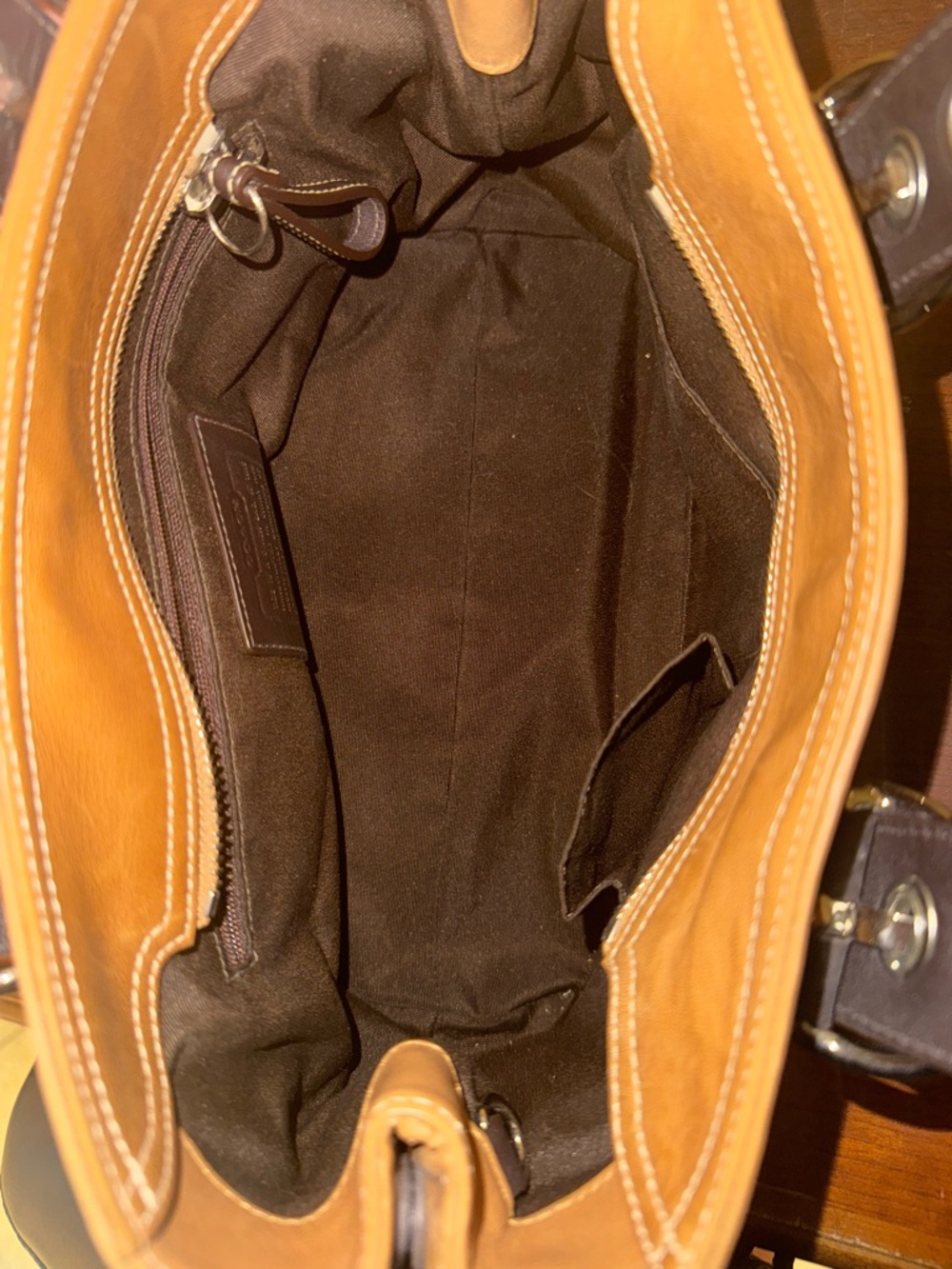 Coach Vintage Tan SoHo Leather Shoulder Bag - Picture 9 of 10